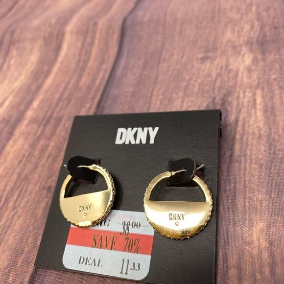 DKNY CUBIC ZIRCONIA GOLD EARRINGS NZ95 - Picture 2 of 4